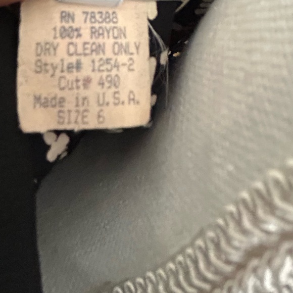 Vintage 80s Cynthia Howie Black White Midi Power Shoulder Dress Size:6 - Picture 9 of 13